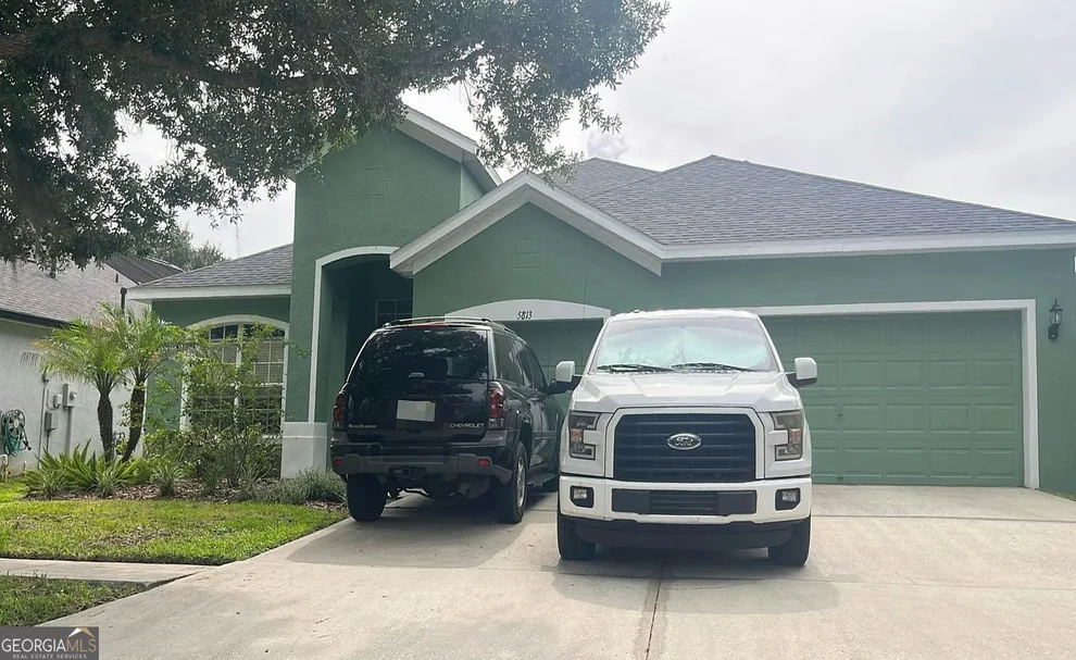 Unit for sale at 5813 Heronview Crescent Drive, Lithia, FL 33547