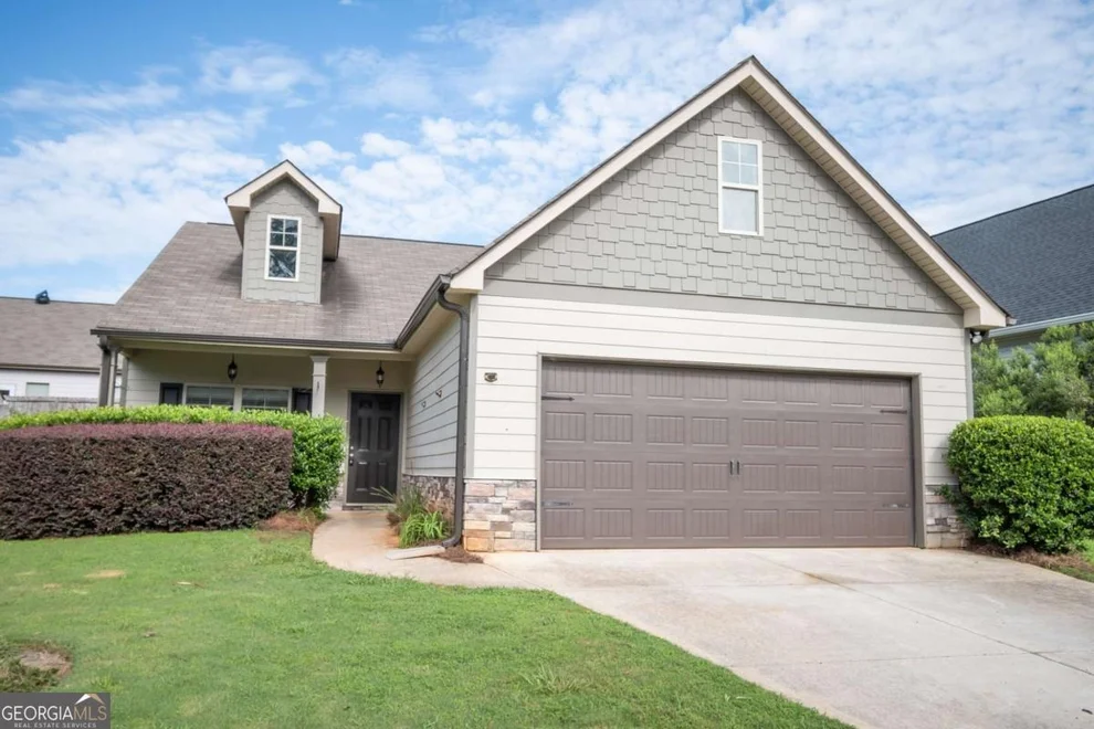 Unit for sale at 340 Park West Boulevard, Athens, GA 30606