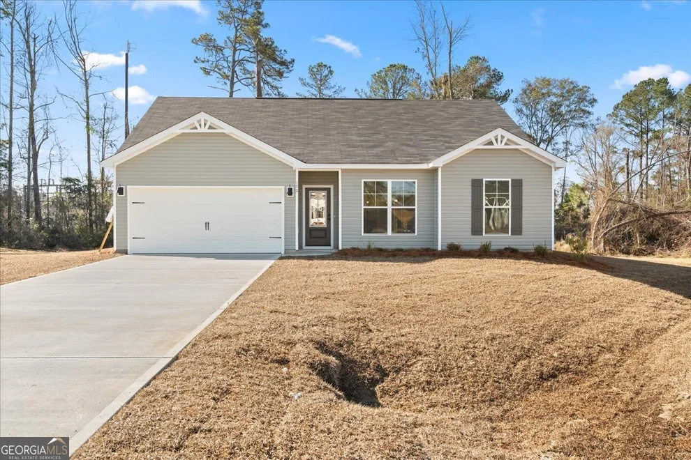 Unit for sale at 170 Foxridge Court, Metter, GA 30439