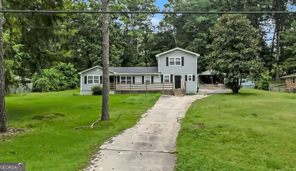Unit for sale at 3898 Panthersville Road, Ellenwood, GA 30294