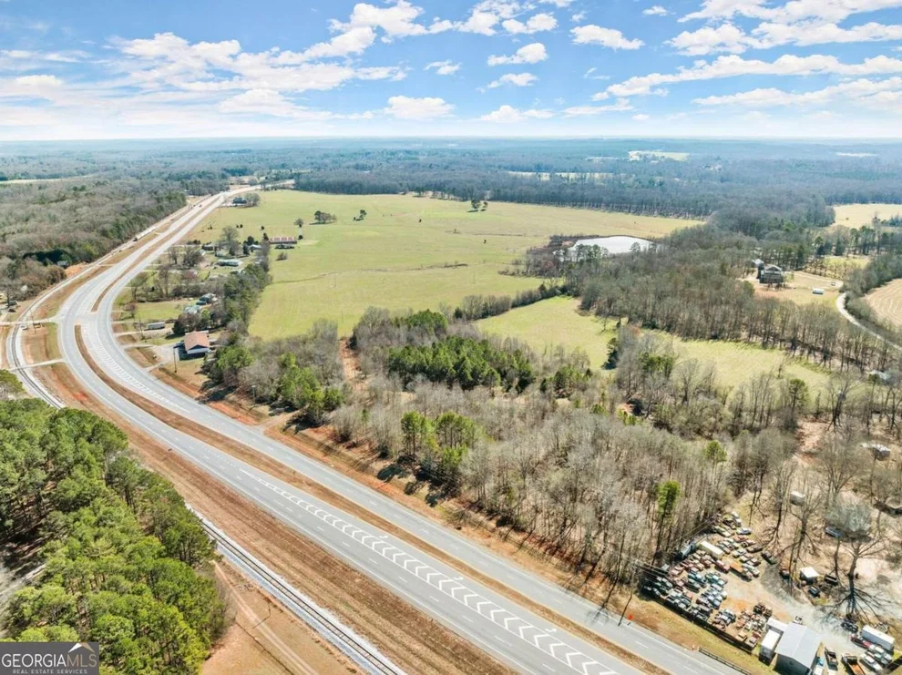 Unit for sale at 4 W Farm Road, Jefferson, GA 30549