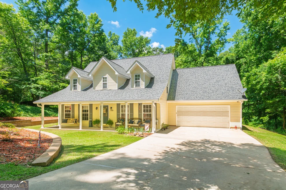 Unit for sale at 159 Hutchinson Lake Road, Senoia, GA 30276