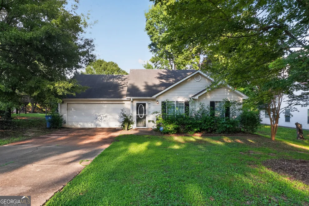 Unit for sale at 3050 Regal Drive, McDonough, GA 30253