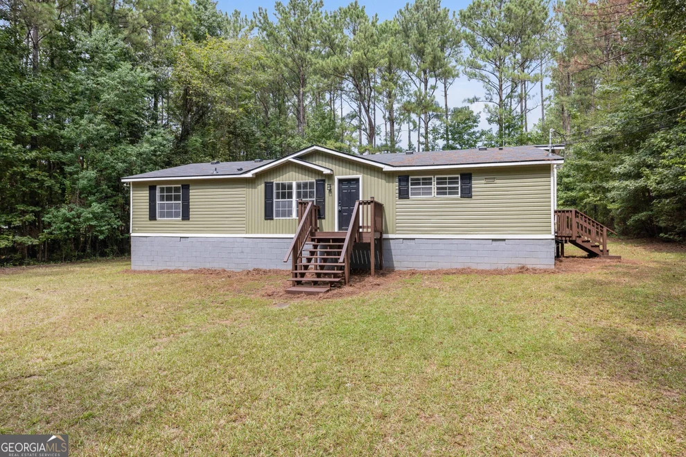 Unit for sale at 17 Cottonwood Drive, Waverly Hall, GA 31831