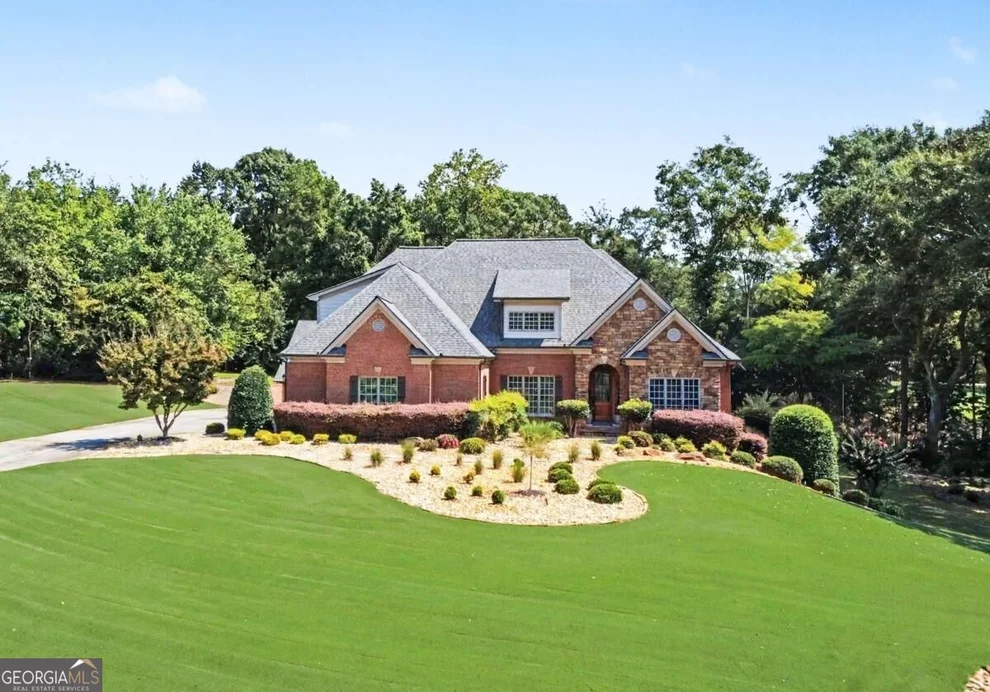 Unit for sale at 116 River Bend Drive, Hoschton, GA 30548
