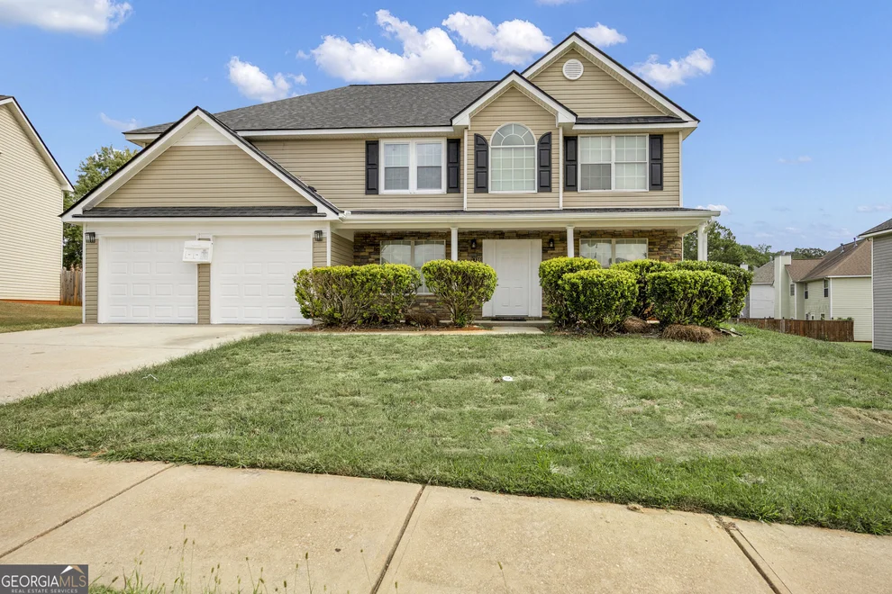 Unit for sale at 220 Spring Lake Terrace, Covington, GA 30016