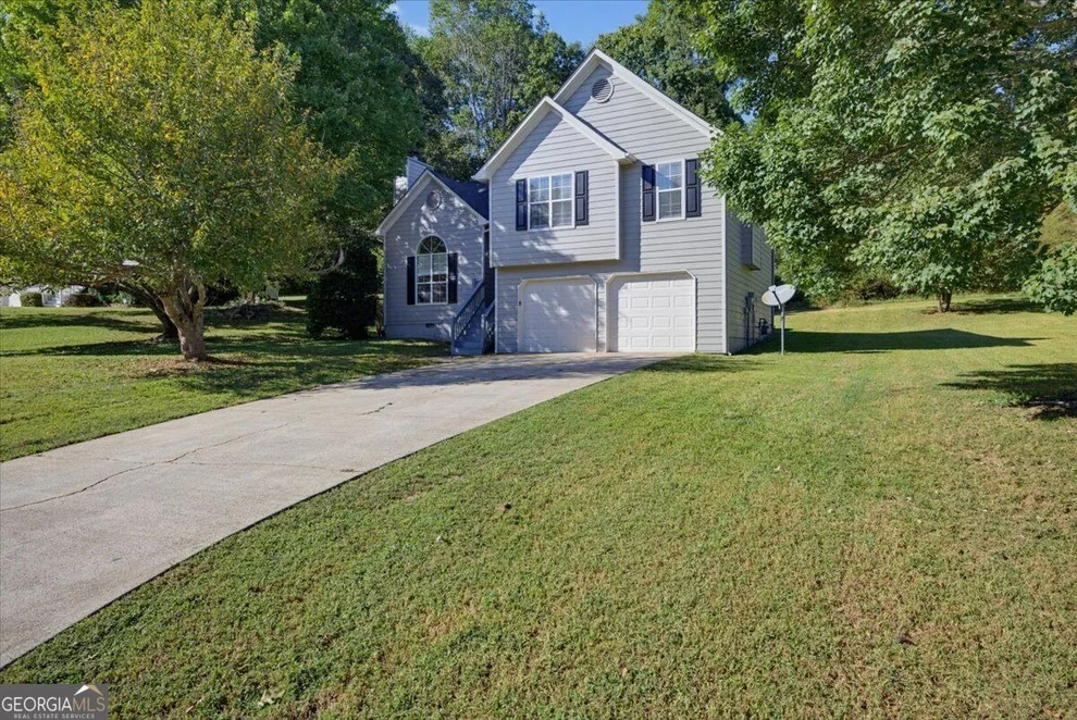 Unit for sale at 2340 Hollie Lane, Cumming, GA 30040
