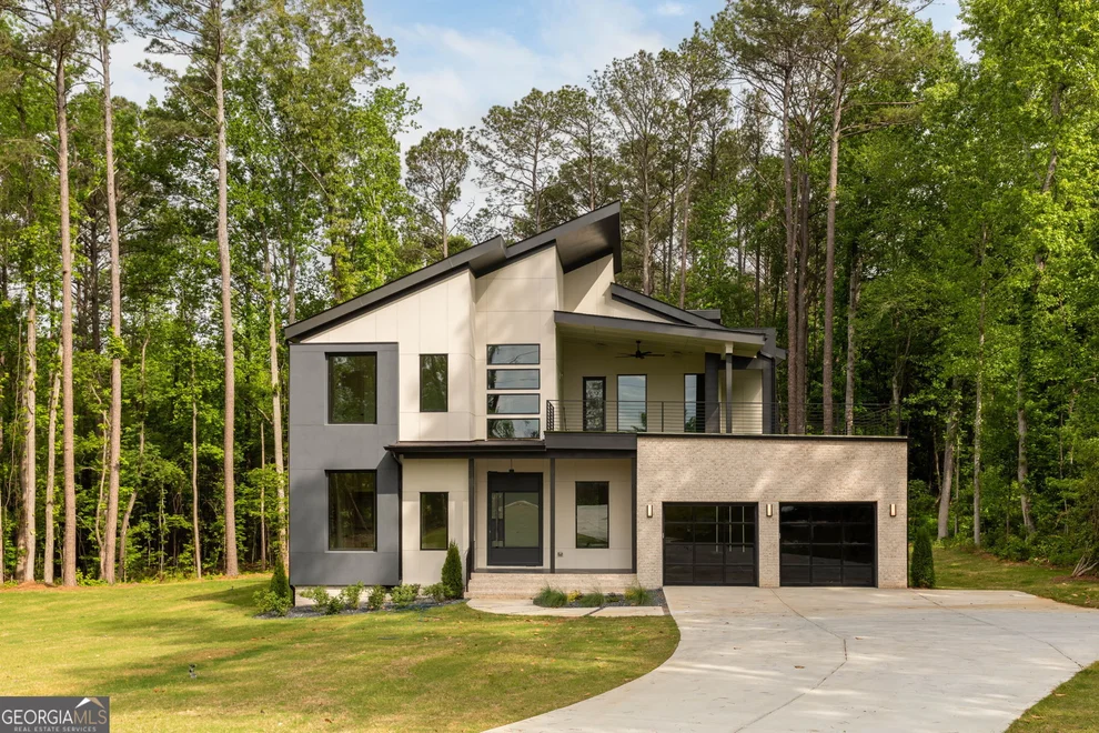 Unit for sale at 6275 Campbellton Road, South Fulton, GA 30331