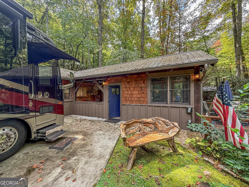 Unit for sale at 51 Creekside Cove, Scaly Mountain, NC 29775