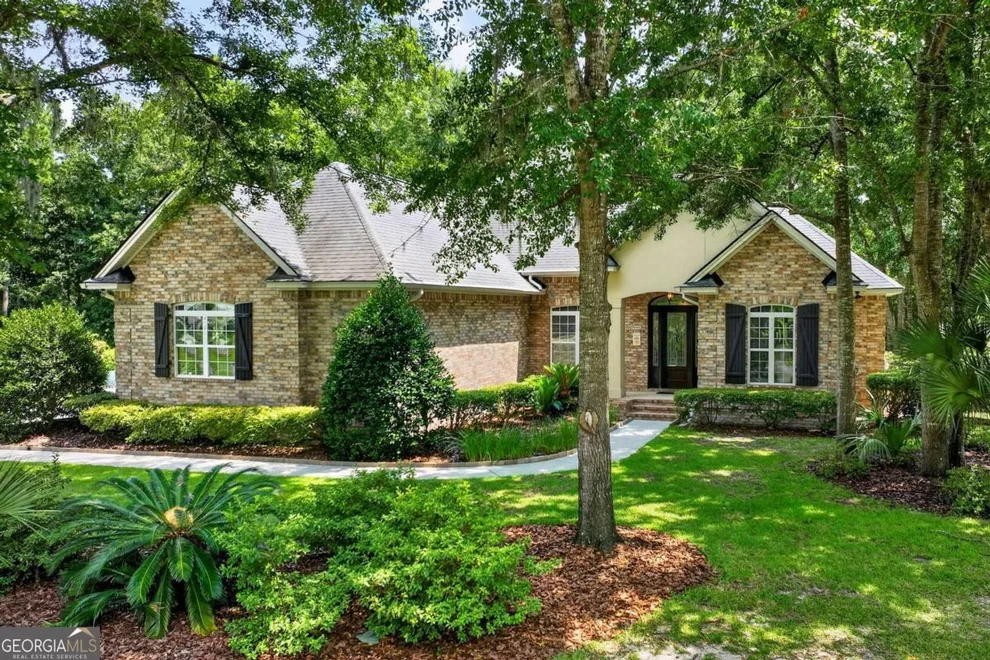 Unit for sale at 639 Chastain Circle, Richmond Hill, GA 31324