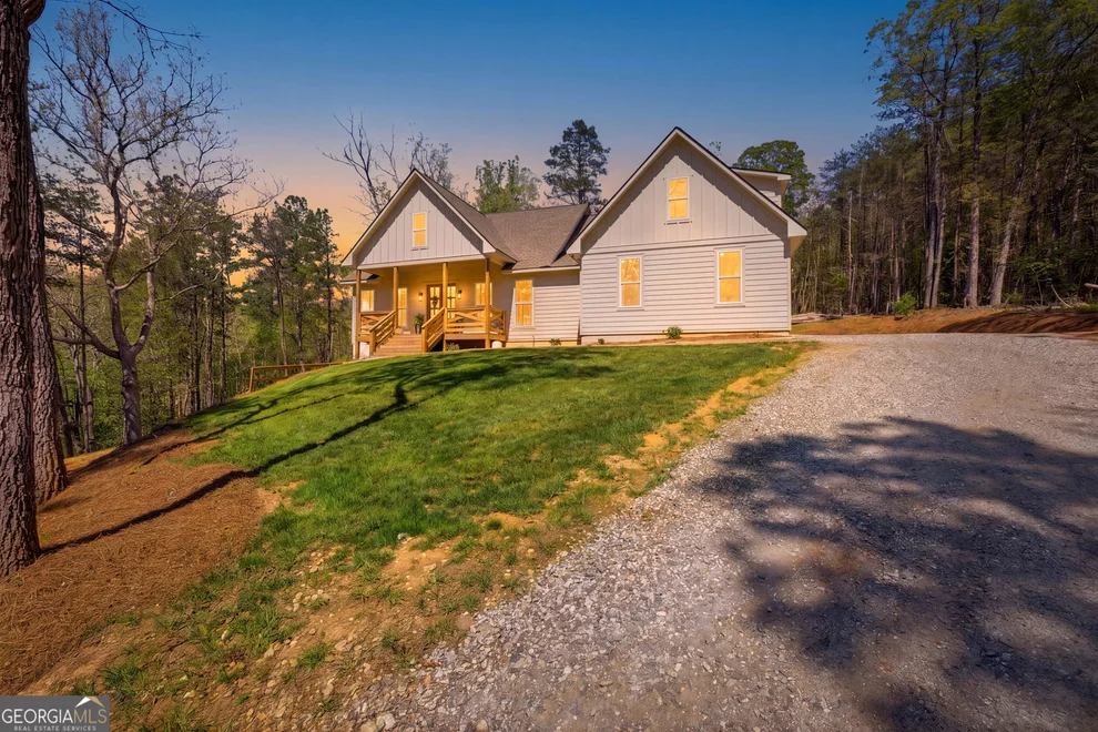 Unit for sale at 1655 Pardue Mill Road, Demorest, GA 30535