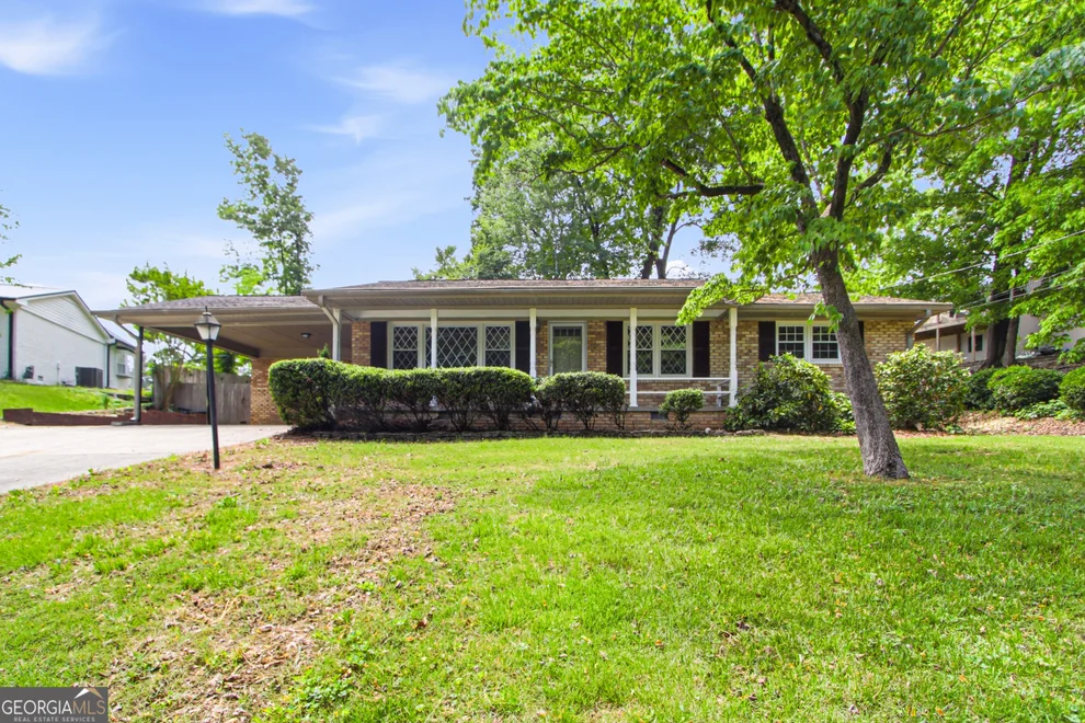 Unit for sale at 2795 Cottonwood Drive, Marietta, GA 30066