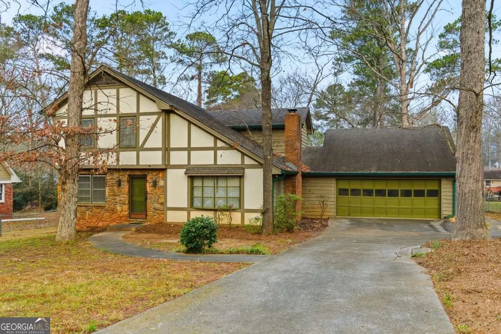 Unit for sale at 5249 Santee Street SW, Stone Mountain, GA 30087