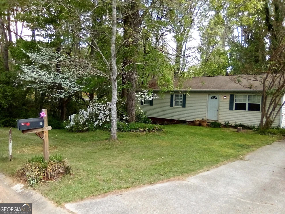 Unit for sale at 1698 Stag Court NW, Conyers, GA 30012