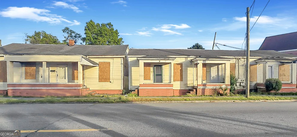 Unit for sale at 1610 Ogeechee Road, Savannah, GA 31415
