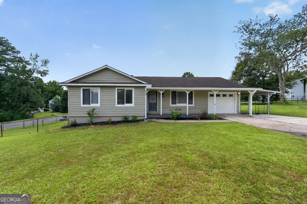 Unit for sale at 3217 Canterbury Trail, Rex, GA 30273