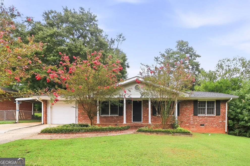 Unit for sale at 2321 Hollyridge Drive SW, Marietta, GA 30060