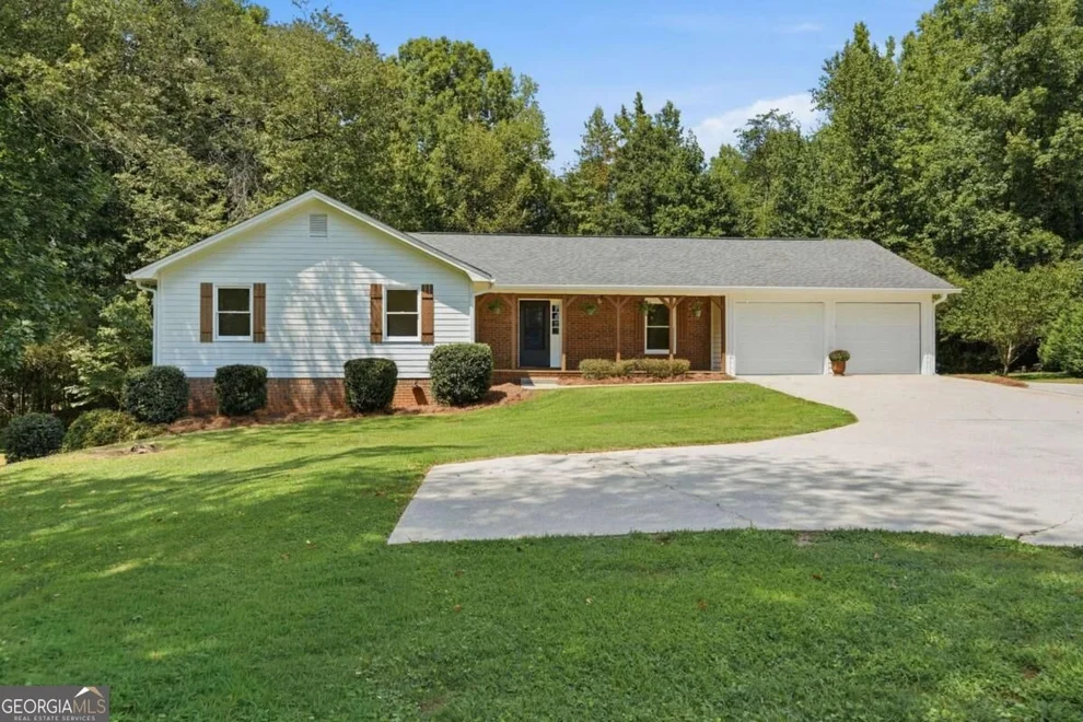 Unit for sale at 3758 Woodlane Road, Gainesville, GA 30506