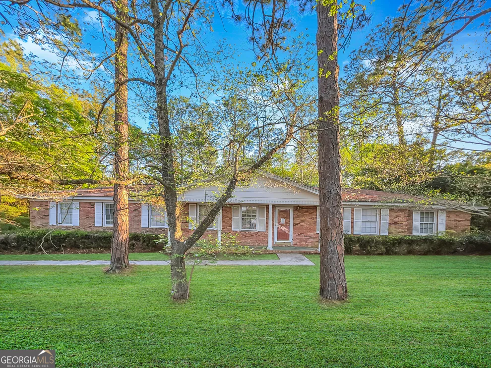 Unit for sale at 203 Debbie Drive, Statesboro, GA 30458
