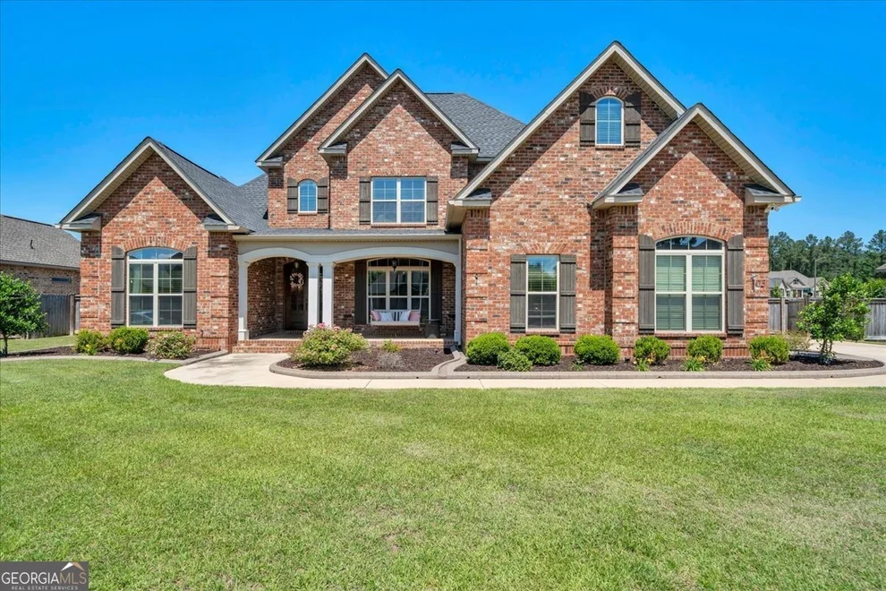 Unit for sale at 103 Trailing Bend, Kathleen, GA 31047