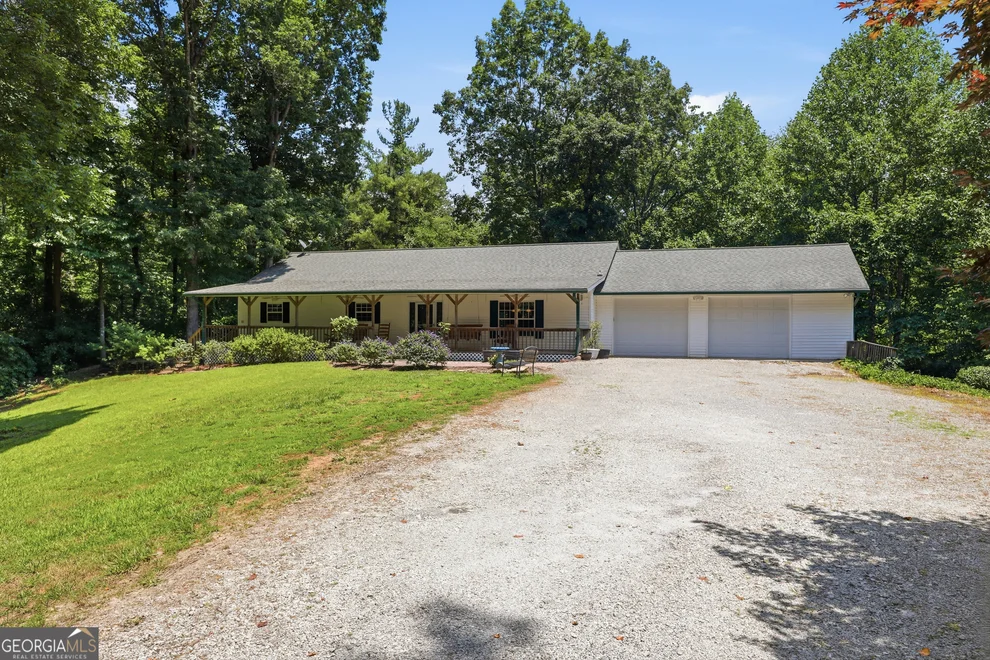 Unit for sale at 118 Brenda Lane, Clayton, GA 30525