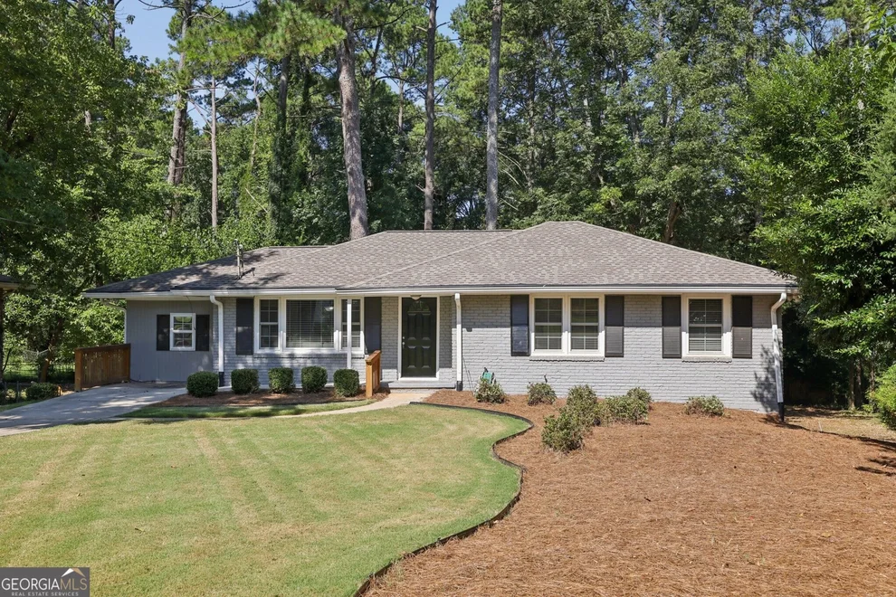 Unit for sale at 2900 Hollywood Drive, Decatur, GA 30033