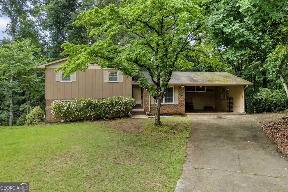 Unit for sale at 167 Spalding Court, Athens, GA 30605