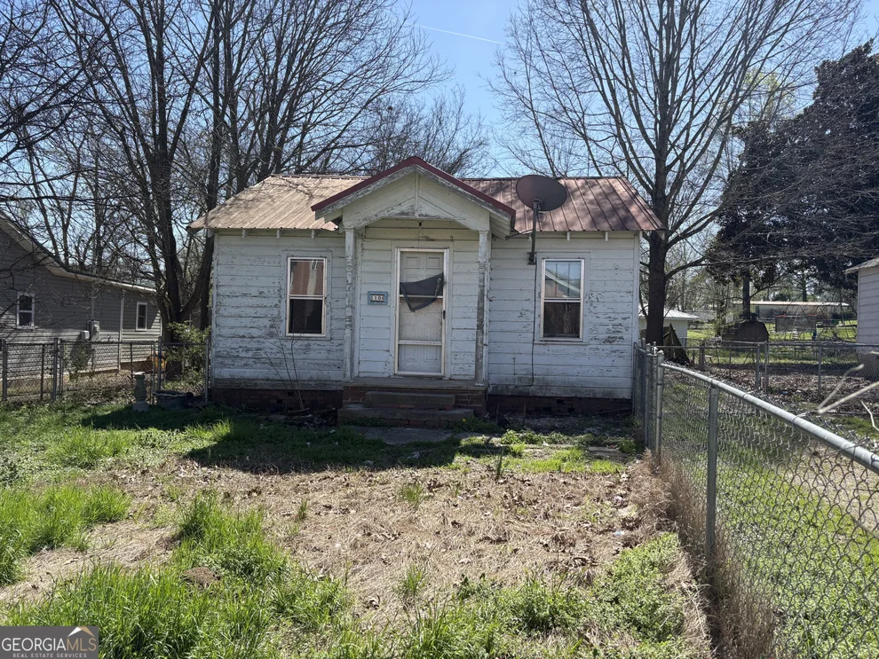 Unit for sale at 1106 Glentana Road, Rossville, GA 30741