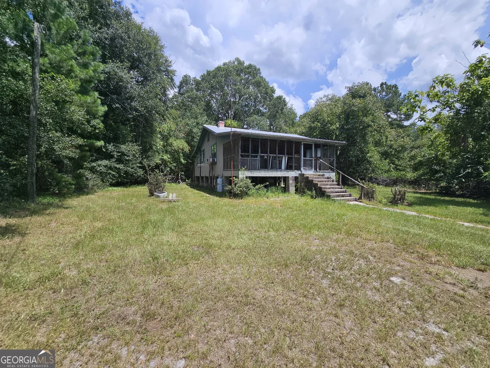 Unit for sale at 3047 John Burch Road, Folkston, GA 31537