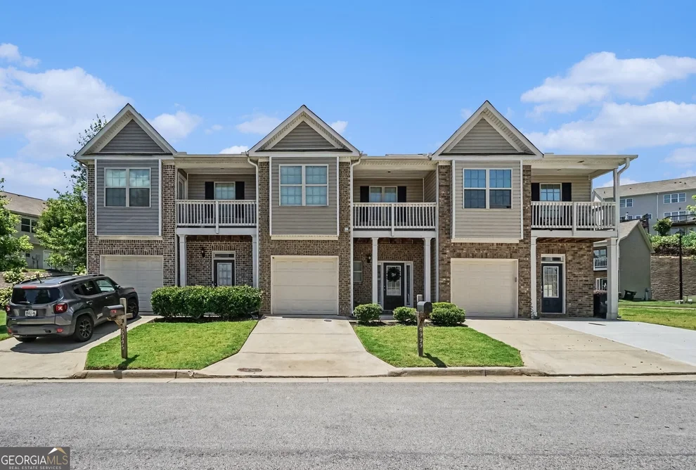 Unit for sale at 6999 Fringe Flower Drive, Austell, GA 30168