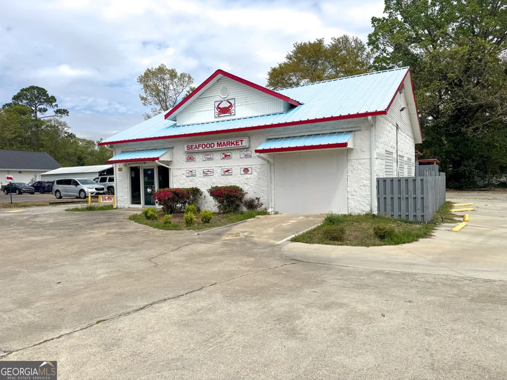 Unit for sale at 882 Northside Drive E, Statesboro, GA 30458