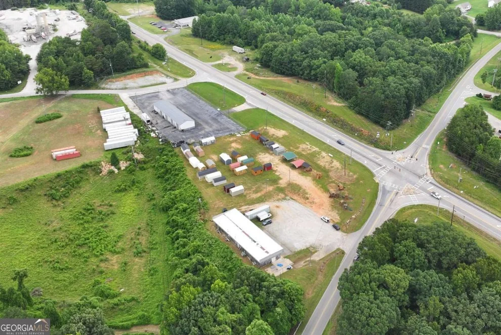 Unit for sale at 3320 Westmoreland Road, Cleveland, GA 30528