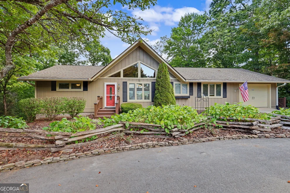 Unit for sale at 81 Mcclure Lane, Sky Valley, GA 30537