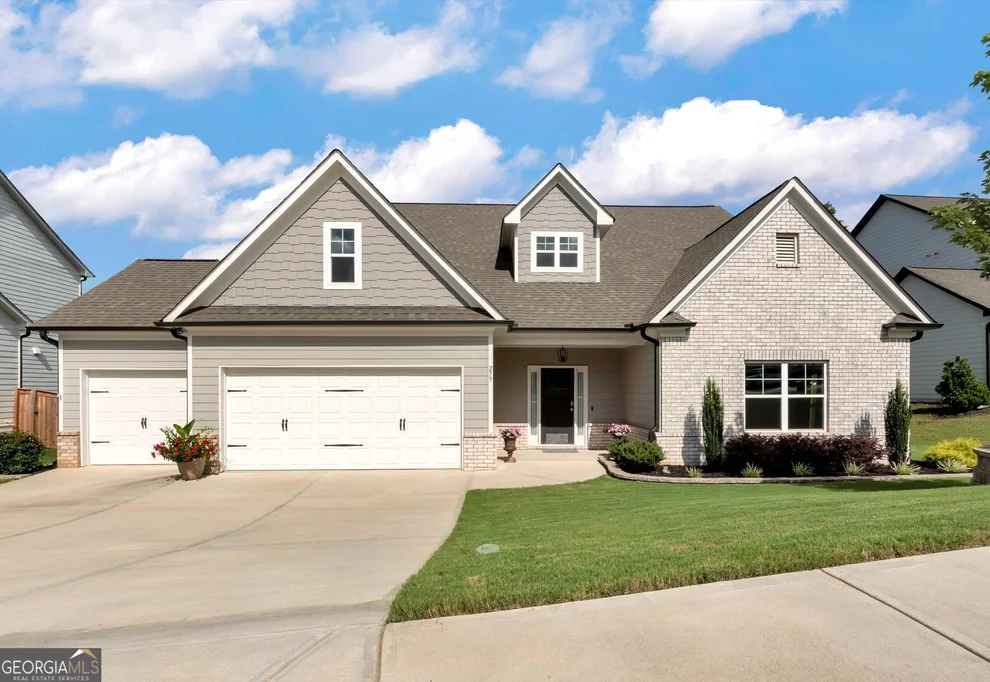 Unit for sale at 279 Parkers Place, Hoschton, GA 30548
