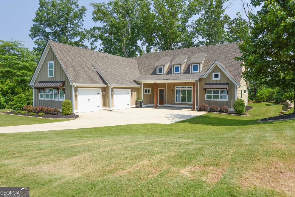 Unit for sale at 16 Anchor Court, Newnan, GA 30263