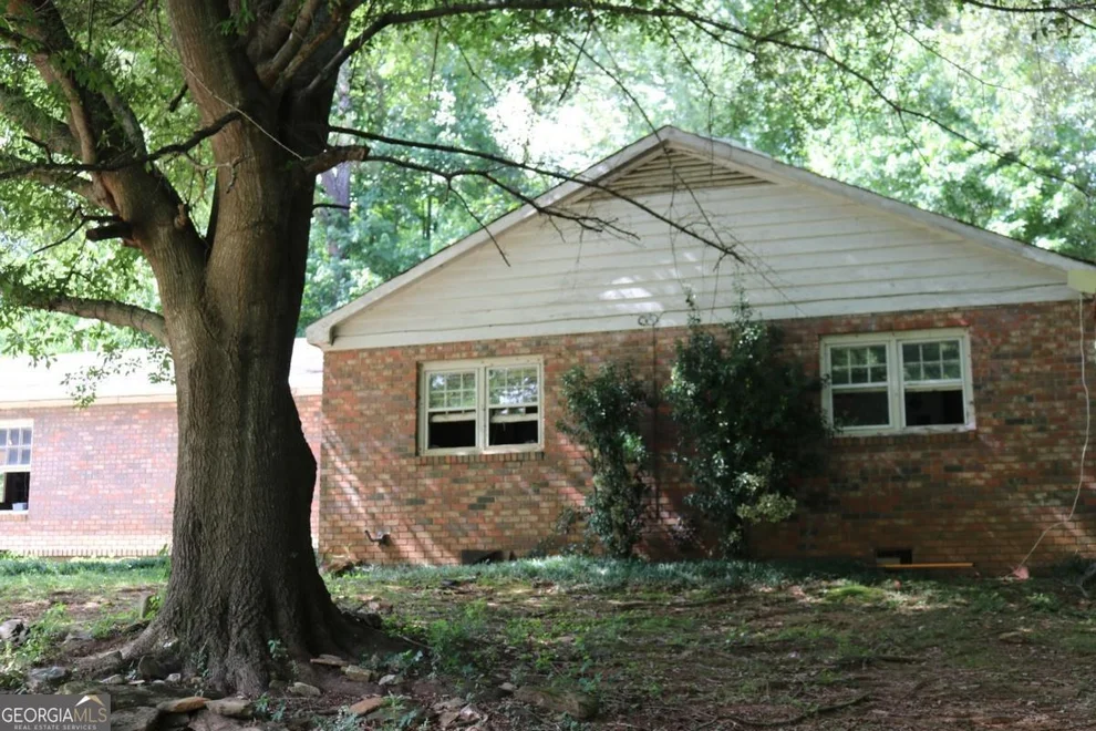 Unit for sale at 2972 Highway 53 W, Jasper, GA 30143