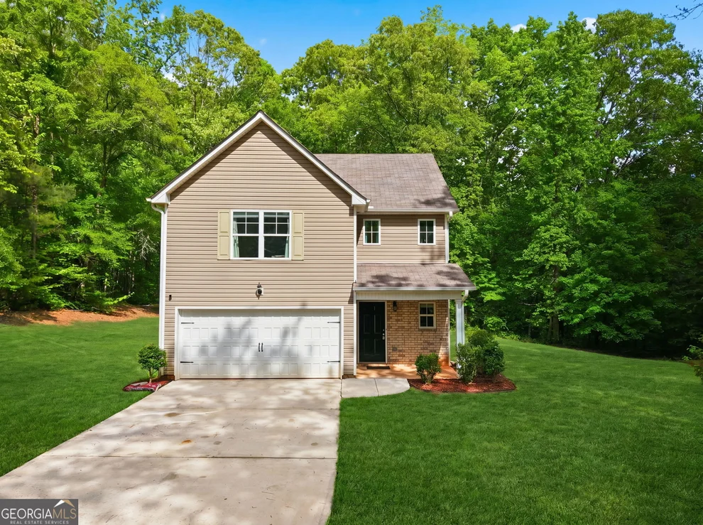 Unit for sale at 175 Pine Ridge Road, Covington, GA 30016