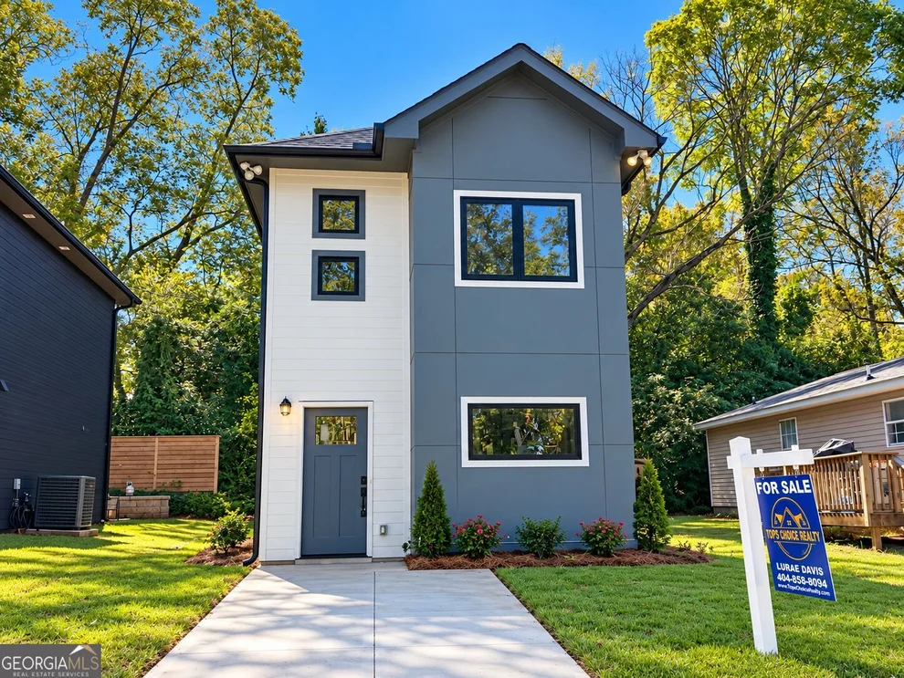 Unit for sale at 314 E Quilly Street, Griffin, GA 30223