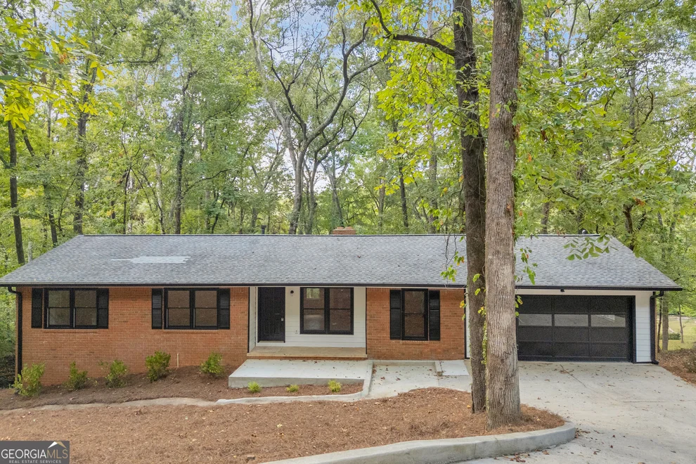 Unit for sale at 270 Spalding Circle, Athens, GA 30605