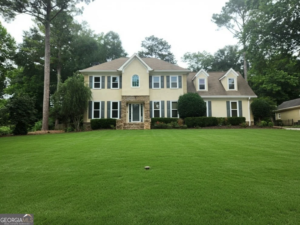 Unit for sale at 270 South Shore Drive, Newnan, GA 30263