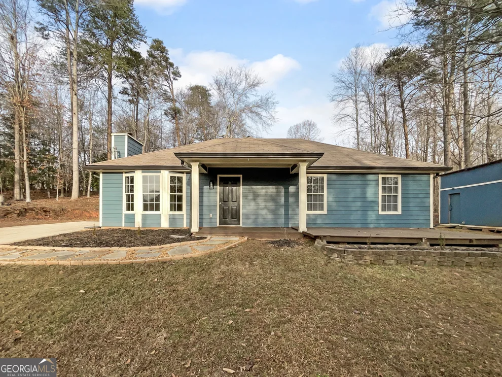Unit for sale at 3208 Navajo Circle, Gainesville, GA 30501