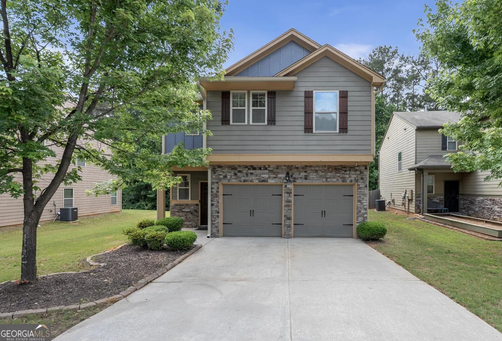 Unit for sale at 2777 Lakeview Walk, Decatur, GA 30035