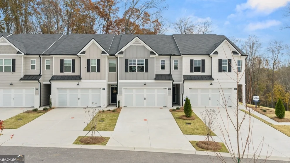 Unit for sale at 281 Sound Circle, Stockbridge, GA 30281