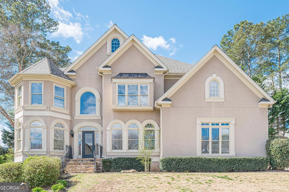 Unit for sale at 6270 Deerwoods Trail, Alpharetta, GA 30005