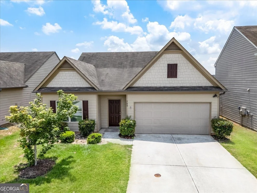 Unit for sale at 703 Independence Avenue, Pendergrass, GA 30567