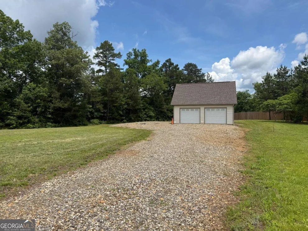 Unit for sale at 94 Hanley Drive, Blairsville, GA 30512