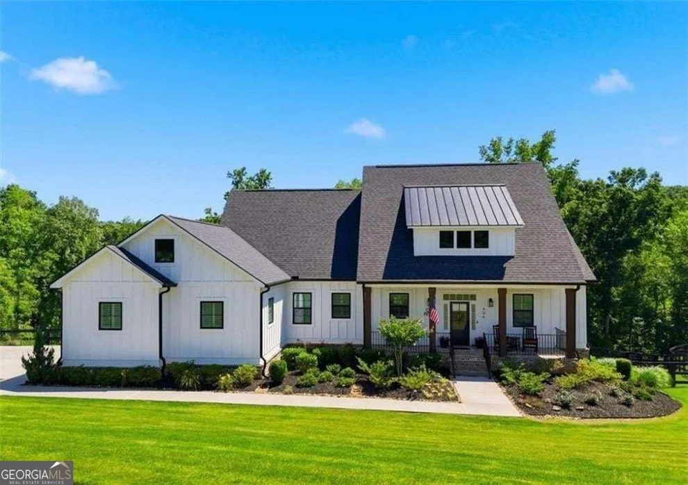 Unit for sale at 404 London Road, Ball Ground, GA 30107