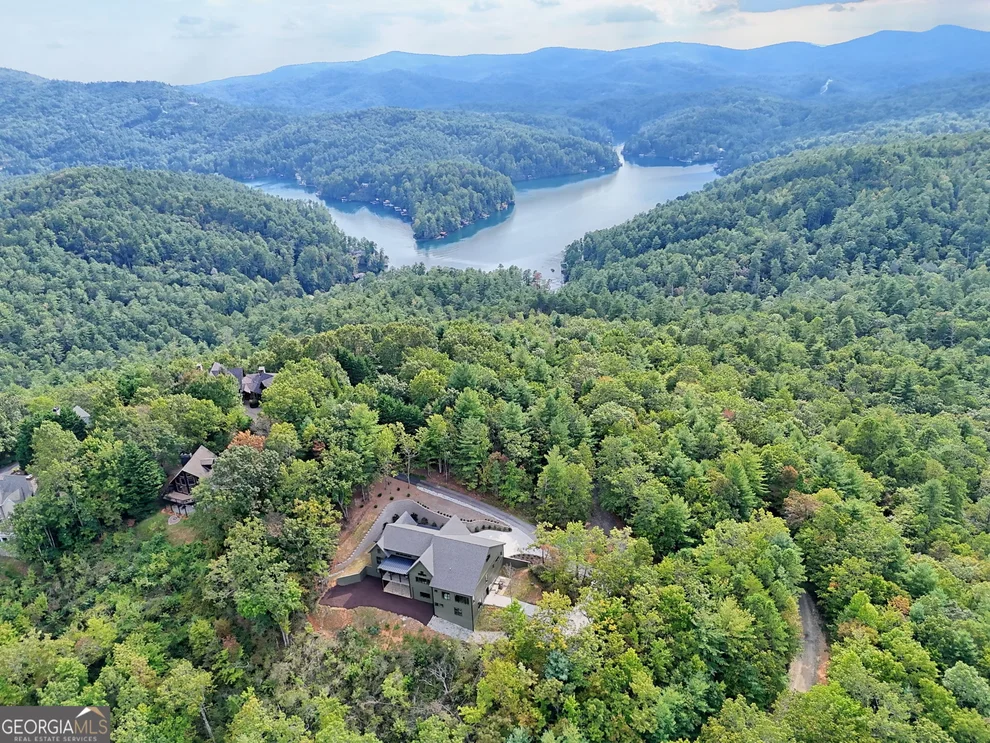 Unit for sale at 1095 Rabun Bluffs Drive, Lakemont, GA 30552