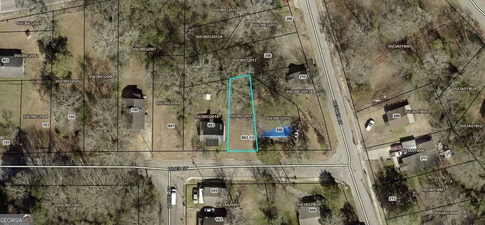 Unit for sale at 803 1/2 Hines Street, Lagrange, GA 30240