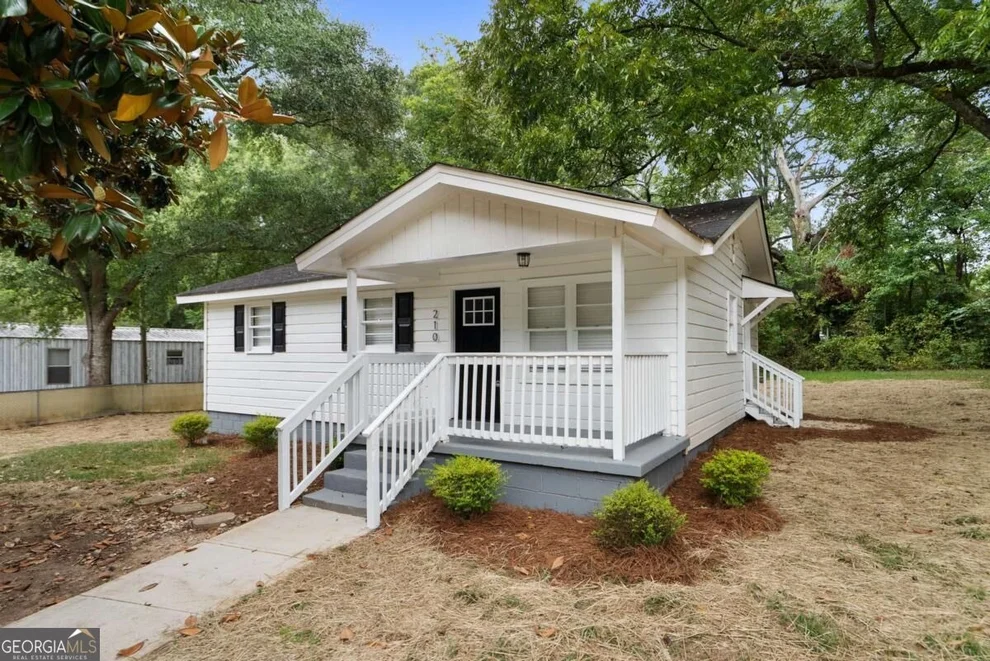 Unit for sale at 210 Douglas Street, Monroe, GA 30655